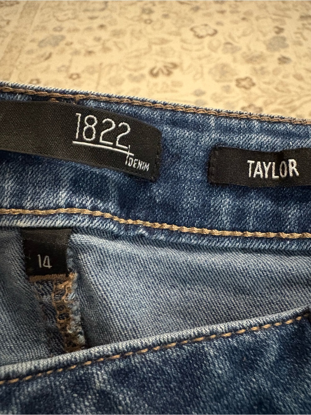 Women’s jeans